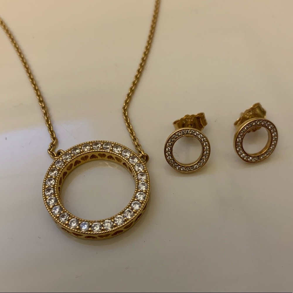Pandora Circle of Sparkle Necklace and Earring